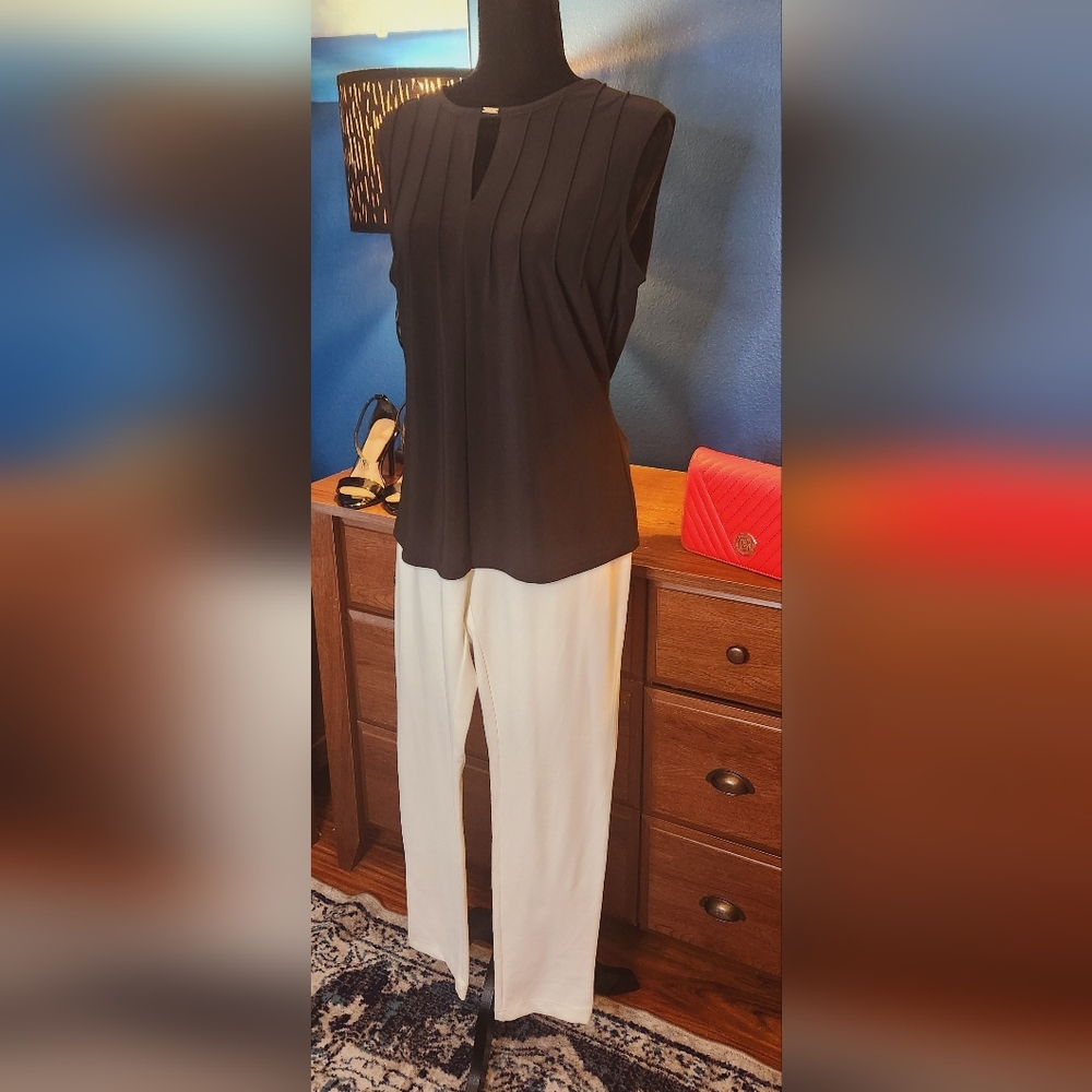 DKNY Sleeveless Knit Blouse Size M - Picture 8 of 12